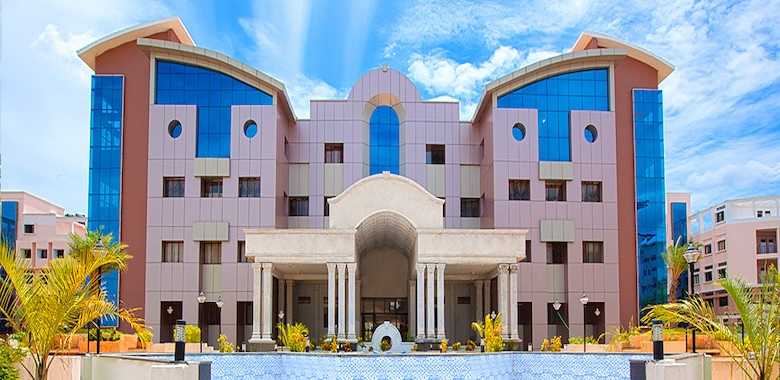 Sri Manakula Vinayagar Medical College Puducherry